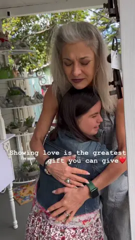 Showing people you love them is the greatest gift ♥️🙏🏻♥️ #Love #montanasheart #princessdiana #specialneeds #dearmom #downsyndrome #southorangecounty #faith #montanasheartandhome #beautyforashes #teatime #sanjuancapistrano #friends ❤️