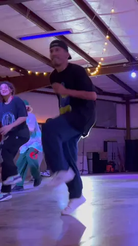 IN MY DNA!!! #housedance #housecombo #housechoreo #housedanceclass #housedancer #kendricklamar #kendrick #dna 