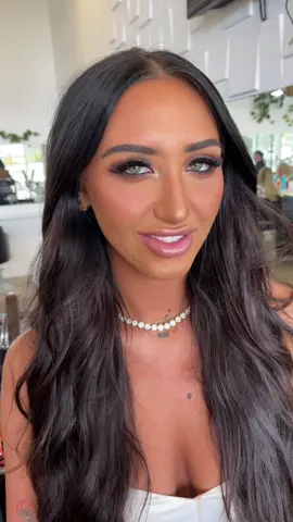 Orangey bronze glam on my angel @Tilds search 🤍👼🏻✨ #adelaidemua #adelaidemakeupartist #freelancemua #freelancemakeupartist #glam 