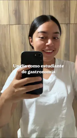 Un día como estudiante de gastronomía 👩🏽‍🍳 Les grabé mi día de prácticas de cocina ¿Les gustan estos videos? Escriban en los comentarios que videos quieren ver 😋🫶🏻👩🏽‍🍳 #gastronomia #undiaconmigo #undiaenmivida #undiacomoestudiante #estudiantedegastronomia #gastronomy #gastronomystudent #Vlog #university #univlog #cooking #fypシ #fyp #parati #foryou #viral #efanyz 