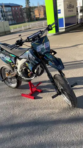 Detsi komeilee päivänvalossa 😮‍💨 #70bidalot #fry #28keihin #foryoupage #mvtdd #detsoni #detsi #krm #most #vforce3 #foryou 