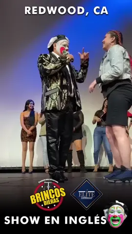 Show en Inglés parte 2 de 4 #EliteEntertainment #BrincosDieras #elitecomedyfest #brincosdieras #comedia #humor #parati #show #fyp 