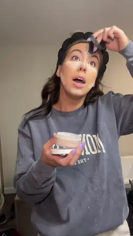 She’s a runway model today 🤣