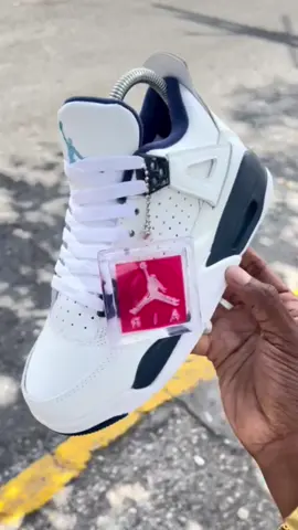 #foryou #fpy #jordan #jordan4 #white #tiktok #stitch #sunshine☀️ 