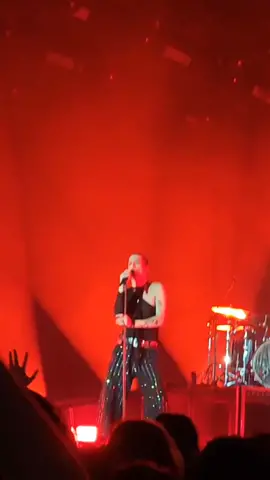 🤍🤍🤍. #damianomameskin #maneskintiktok #damianomaneskineskin #måneskin #damianodavid #damiano #damianomaneskin #måneskin4ever #damianodavid❤ #måneskin4ever #dianodavidmaneskins #måneskin2021 #damianodavidmåneskin #maneskins #maneskinofficiali #dianodavidmaneskin 