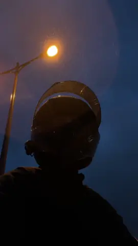 Rainy night #bikerboy #damon #foryoupage #xyzbca #zyxcba