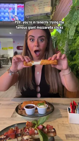 The Winchester, Tenerife📍that cheese pull😍🧀 #nathanandgrace #tenerife #nathanandgracetravel PR visit