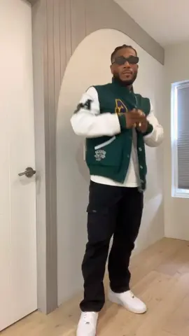 Style this green varsity jacket with ya boi🐅 • • #fyp #streetwear  #mensfashion #menstyle #summeroutfit #fashion #OOTD #clothing #varsityjacket 