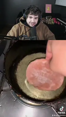 Hambúrguer diferenciado! #livedobrino #humor