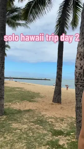day 2 of my solo trip to hawaii!  i went to lanikai beach aka my fave beach on oahu! went to leonards dor malasadas. i would pass on the chocolate flavor bc it tastes like pudding and i was not a fan. guava is my fave! #waikiki #solotrip #hawaii #whatididtoday #waikikivlog #hawaiivlog #waikikibeach #solotrips #lanikai #lanikaibeach 