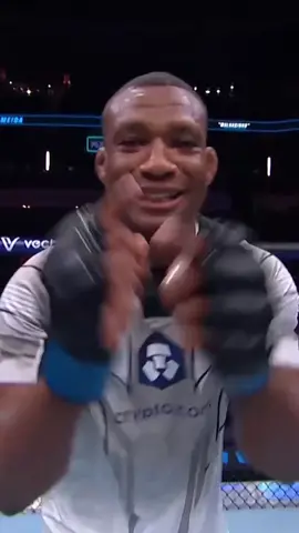 Vibes are IMMACULATE in Charlotte tonight ⭐️🕺✨ #jailtonalmeida #rozenstruikvsalmeida #UFC #jailtonmalhadinho 