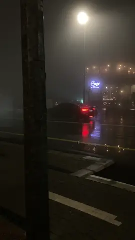 انتَ لي كل شي حلو🖤.                                    #اكسبلور #explore #viral #foryou #rain #مطر #حنيت #احمد_المصلاوي  