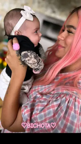 Sophie con la Tía sexii 🔥🔥🤍🤍💌💌🌸🌸@Karol G 