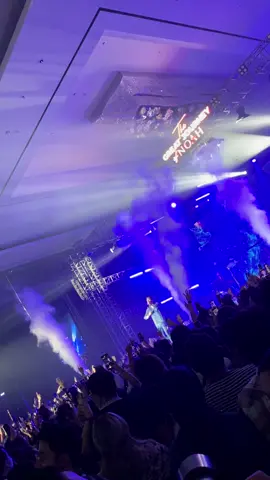 Langit Tak Mendengar #thegreatjourneyofnoah #arielnoah #konsernoah #surabaya 