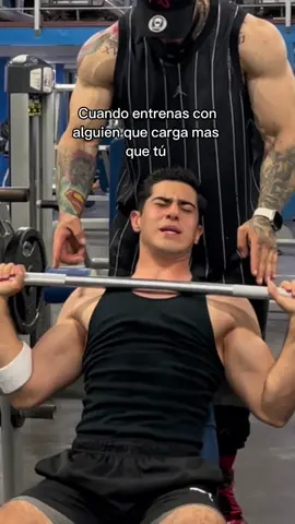 Las 2.5 libras eran suficientes 😰 // ig: frankfitness24 // #GymTok #gymhumor #comedia #humor #parati #foryou #fyp 