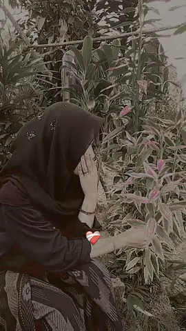 1%Kuat  99% Hasbunallah Wani'mal wakil Ni'malMaula Wani'manasir 😌😊 #fypberandaaaaaaaaaa #fyp #Santrisalafi #Fypp 