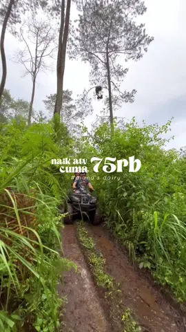 seruuu banget✌🏻treknya lumayan bikin pegel🫠 kalian wajib cobain🫶🏻 nama tempatnya ada di akhir video ya❣️ #fyp #shootbyiphone #foryoupage #naikatv #atv #wheretogobandung #PlacesToVisit #bandung 