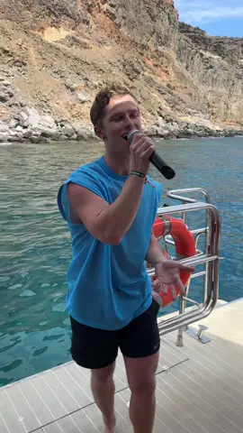 Singing ‘Talks’ on a catemaran in Gran Canaria was great🤩🙌🏼✨ #talks #caspertalks #newmusic #originalmusic #graancanary #livehappylovehappy @TUI UK & Ireland 