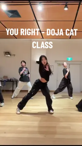 Another Sunday night class 🔥. Follow us on all socials @dreamydreamdance for more dance updates 🕺. Song: Doja Cat - you right  dc: hello dance studio #dance #australia #choreography #perth #australiadance #kpop #1milliondancestudio 