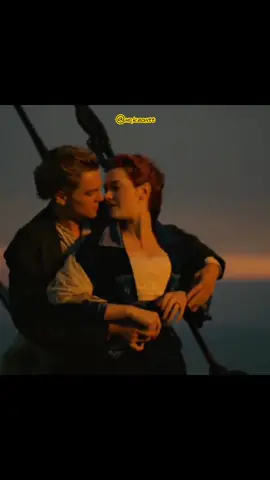 Titanic escena épica: #titanic #jackrosereal #romantic #escenasdepeliculas #escenaepica #parati #goal #objetivosdepareja #couplegoals #leonardodicaprio #katewinslet #jamescamerontitanic 