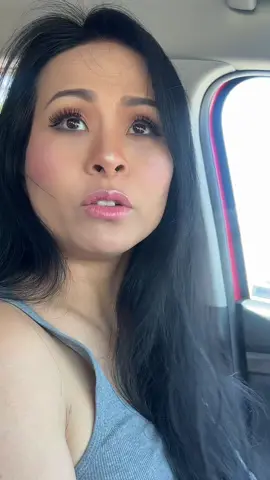 Team mommy or team sister? 