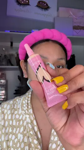 Maquillaje con babyblue_____________🩵 #maquillajeentendencia2023 #maquillajeentendencia✨ #trendymaquillaje #maquillajeblue💙 #buchonmakeup #maquillajeazul💙 #azulmarino💙 #azulmakeup #lookdeojosfacil 