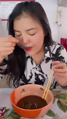 ออกไปก่อน #อาหารอร่อยๆ #ดูให้จบน๊าา555  