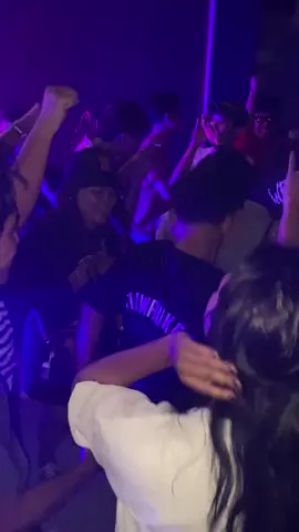 Ada pelangi di bola matamu say 😗 kamu cantik 😍 #TikTokPromote #eventparty #clubbing #partypeople #djgengparty #partygirl #gengparty #mboisgengindonesia #nightlife #fypシ゚viral #fyp #fypsounds #dj #mboisgeng #dugem #partygirl 