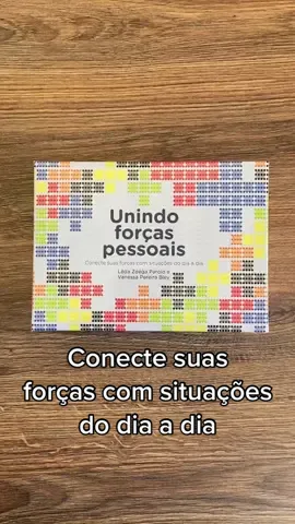 O objetivo do jogo Unindo forças pessoais é usar as forças pessoais como caminho para a conquista das seis virtudes 💚 O intuito é relacionar as forças pessoais com o mundo real e com as atividades do dia a dia, para que os pacientes desenvolvam suas forças e fiquem atentos a elas em seu cotidiano.  Assim o jogo também trabalha o autoconhecimento, pois o participante precisa conhecer e identificar suas forças pessoais e suas virtudes. Conheça e adquira o recurso em nosso site:  www.ricjogos.com.br