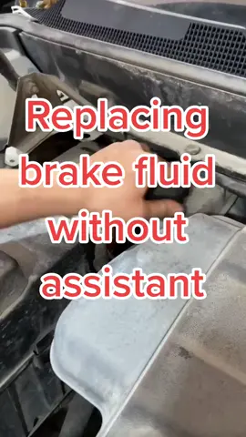 #brakefluid #brakefluidexchange #dot5  #nickcarfix #5w3010w405w40 #dot4  #10w4010w305w40 