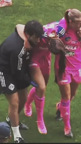 💔 #matildepavan #como #comowomen #acl #injury #womenfootball #WomensFootball  #italy #seriaafemminile 