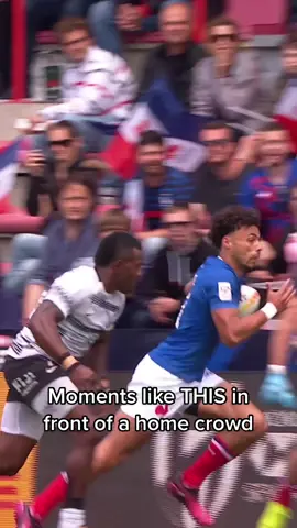 The crowd understood the assignment 🫡 #rugby #rugbysevens #france7s #hsbc7s #RugbyFans 