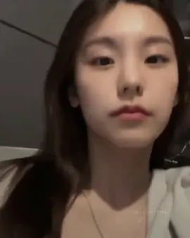 i hope i get some better quality videos for this woman of high quality #yeji #itzy 