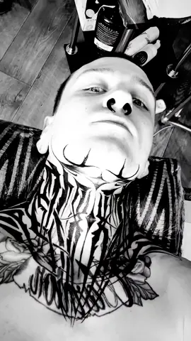 Дякую @DuraTattoo  #darklettering #darktattoo #tattoo #necktattoo 