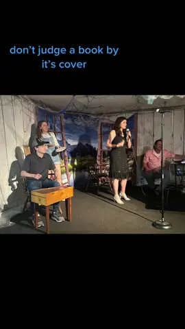 @akbadgett #tuesdayswithbadgett23 