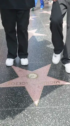 Wanna Be Startin’ Somethin’ #wannabestartinsomethin #michaeljackson #hollywood #funkanometry  • WE DO NOT OWN THE RIGHTS TO THIS SONG *no copyright infringement intended, for artistic purposes only*