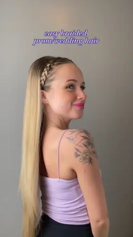 the forehead is really foreheading, but this hair is still 🤌🏻 ✨ #elegant #promhair #weddinghair #easyhairstyles #straighthair #longhair #easyweddinghairstyle #easypromhair #blondehair #HairInspo 