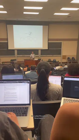 EASIEST class at UCLA #ucla #psychology #development #professor #college #collegelife #student #studentlife #workhard 