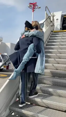 #tokiohotel #tokiohotelfan #fy #fyp #kaulitz #fypシ #tomkaulitz #tomkaulitz❤️ #tokiohotellove #tokiohotelmemories #heidiklum #heidiklumtomkaulitz #tomkaulitz 