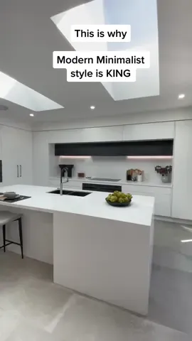 This Modern Minimalist is KING 👑 a great example of our Contempo Modern style #contemporary #contempo #modern #minimalist #caesarstone #veluxaustralia #velux #skylights #minimal #style 