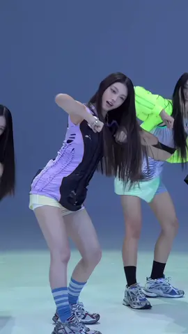 Haerin attention fancam #newjeans_luver #haerin #newjeans #fancam #viral #blowup #fyp 