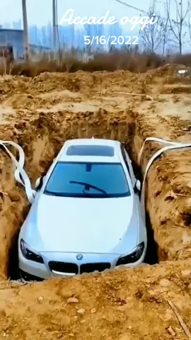 #accadeoggi 