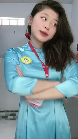 Quá là lâu mới mặc áo dài lại #xuhuong2023 #fyg #dancetiktok 