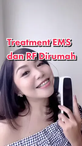 Wajib banget sih punya P&P infinity+ ini 😍  Dilengkapi dengan teknologi EMS Terbaru dari Jepang dan satu-satunya di Indonesia yang bisa mengatasi semua permasalahan kulit! @pnpbeauty.id  Fiturnya ada: RED LED: Menstimulasi collagen, anti-aging dan mengurangi double chin BLUE LED: cooling effect, mengontrol minyak berlebih dan meredakan jerawat The special one is YELLOW LED (only in Infinity+): Menghilangkan flek pada wajah, bekas jerawat dan mengecilkan pori-pori wajah Specialnya lagi ada mode cleaning untuk membersihkan wajah #pnpinfinity #pnpbeautyreview 