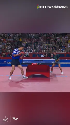 From defence to attack in a blink 👏 #ITTFWorlds2023
