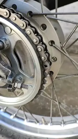 Chain Link Installation - Motorcycle 