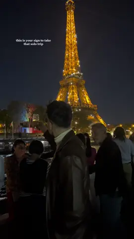 sometimes your own company is the best company #fyp #solotrip #foryoupage #fypシ #paris #solotravel 