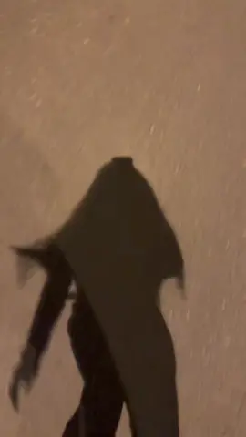 Sẽ có ai đó nắm tay bạn đi tiếp quãng đường này... #tinhyeu #lovestory #couple #storytìnhyêu #tamtrang #douyin #trendtiktok #trendngọtngào #nắmtay #gocnhoxiucuaminh #douyin 