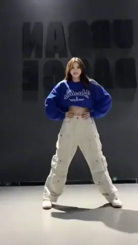 #hiphopdance  #dancetrending2023  #dancetrendingnow  #dancetrending  #tiktokdance #tiktokdancer #kpoptiktok #kpoptiktokfyp #kpoptiktoks  #newdance #newdancechallenge  #likeandshare #copylink #everyone  #jinyoung 