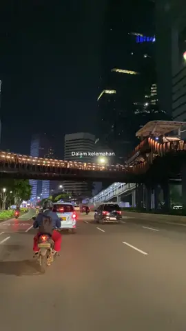 Rangkul aku dalam bahgia mu 🥀 #rossa #SunsilkCreatorAcademy #TikTokPromote #storywakeren #StarRailChallenge #fyppppppppppppppppppppppp #storytime #sondviraltiktok #sadstory #fyp #katakatasedihkecewa #fypdong #sadvibes🥀 #liriklagu #liriklagu #viralvideo #vidioestestic #lirik #laguindonesia #kataktaesthetic #katakatamutiara 